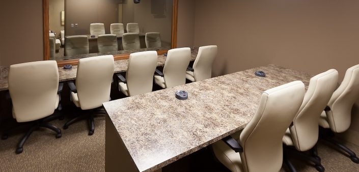 Illinois_Viewing_Room1aaa
